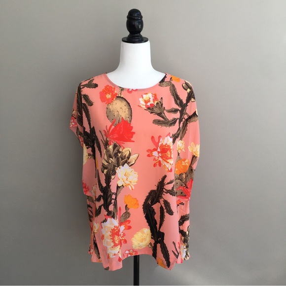 Lord and Taylor Size L blouse - Picture 1 of 5